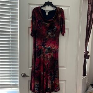Robbie Bee Red and Black Floral Midi Dress